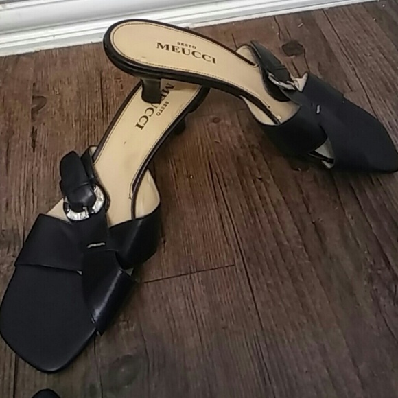 Shoes - Picture 2 of 2